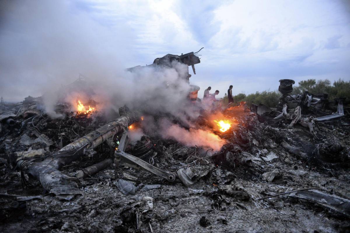 L'MH17 e le teoria del complotto: "Abbattuto per impedire rivelazioni sull'Aids"