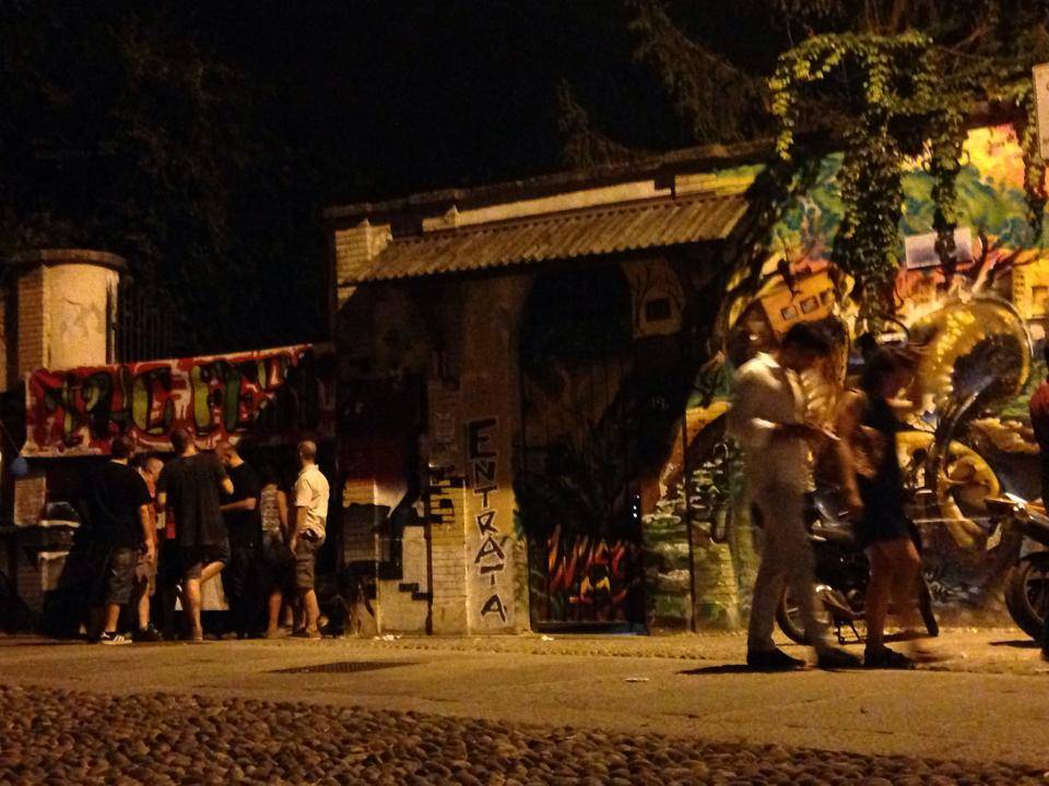 Festa della marijuana al centro sociale Zam