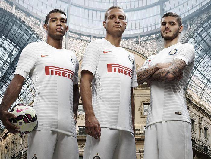 La nuova divisa da trasferta dell'Inter 