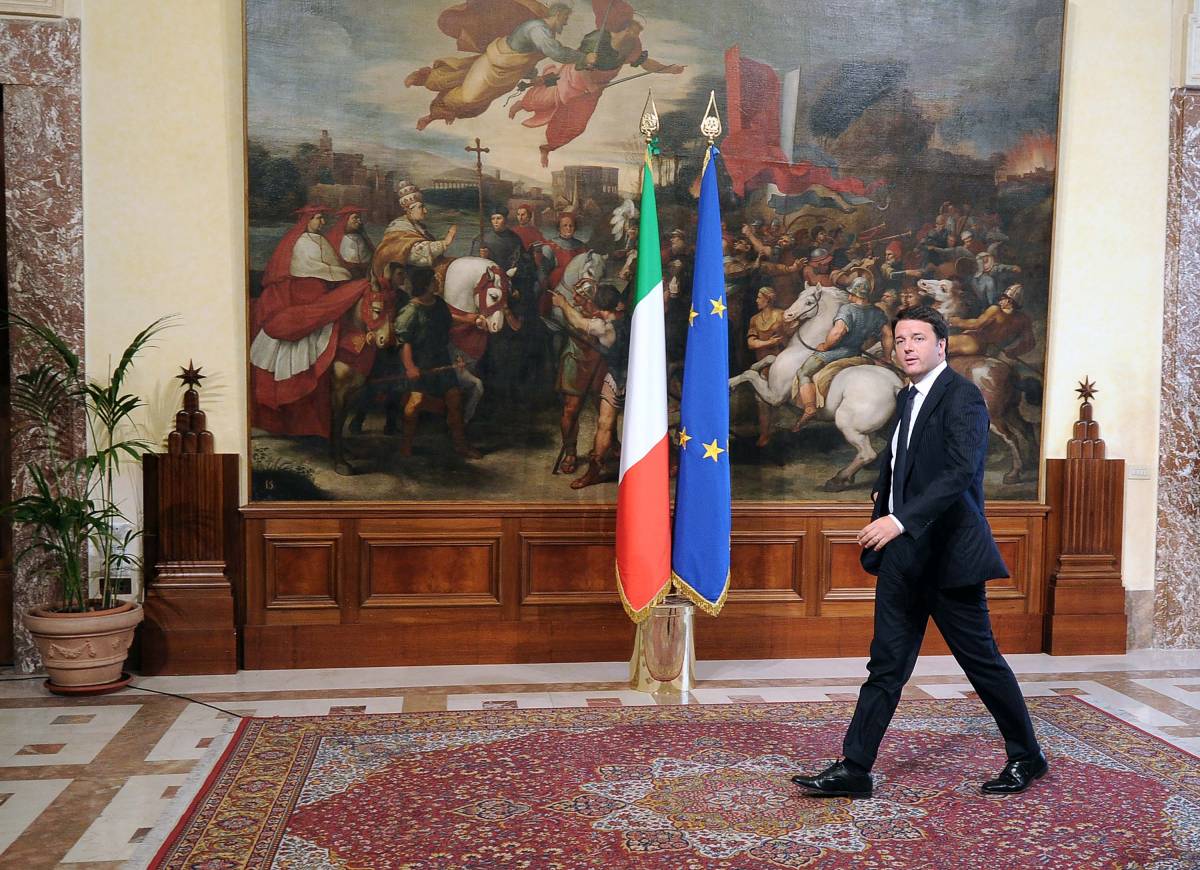 Renzi: "Italiani, andate in vacanze sereni". Ma ritratta sugli 80 euro