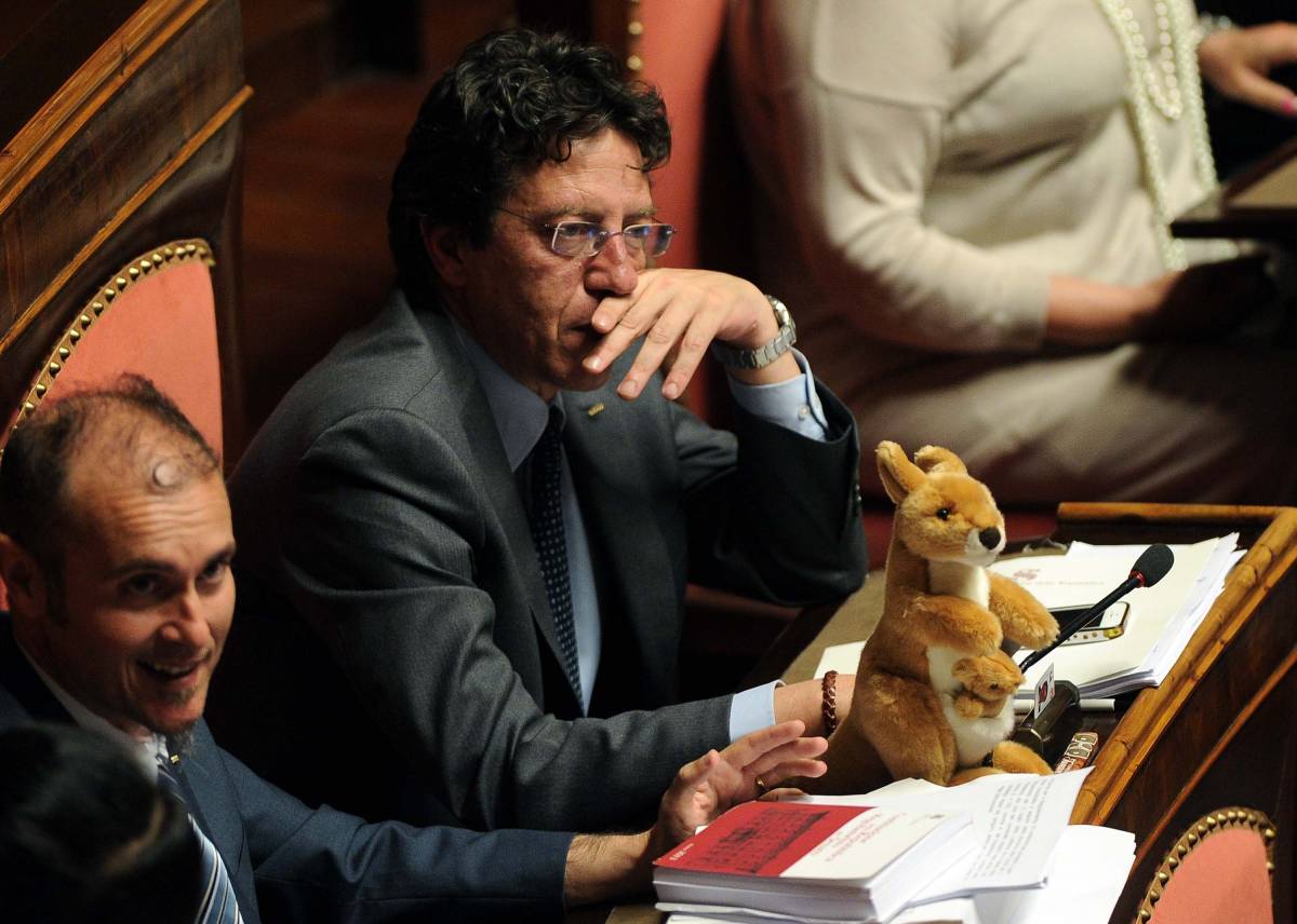 Riforme, Renzi tira dritto: "Non è un mio capriccio"