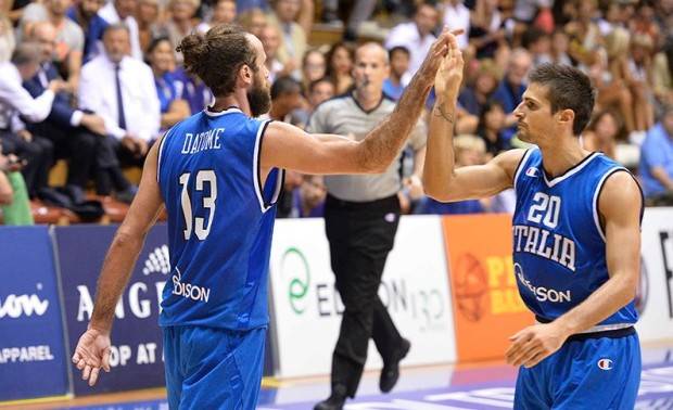 Basket: l'Italia batte la Bosnia 99-71