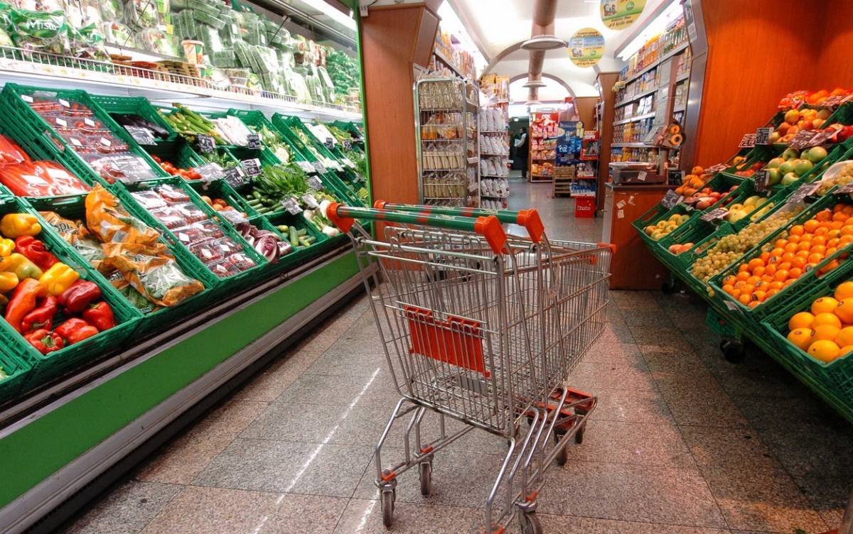 Cresce il numero di furti nei supermercati: nel 2016 si ruba per fame