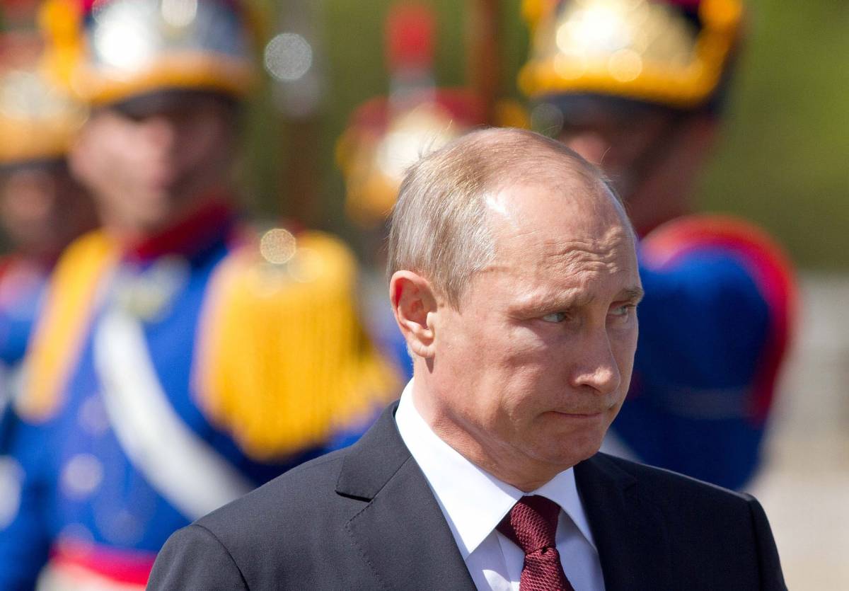 Putin: "Negoziati per uno stato nell'Est dell'Ucraina"