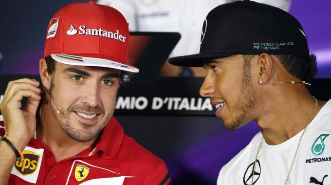 Alonso e Hamilton, protagonisti delle libere a Monza