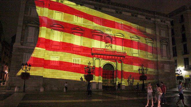 Barcellona punta sulla sua icona Guardiola "allena" il referendum