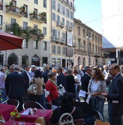 Forza Italia in piazza contro i massacri  «Milano è città della libertà religiosa»