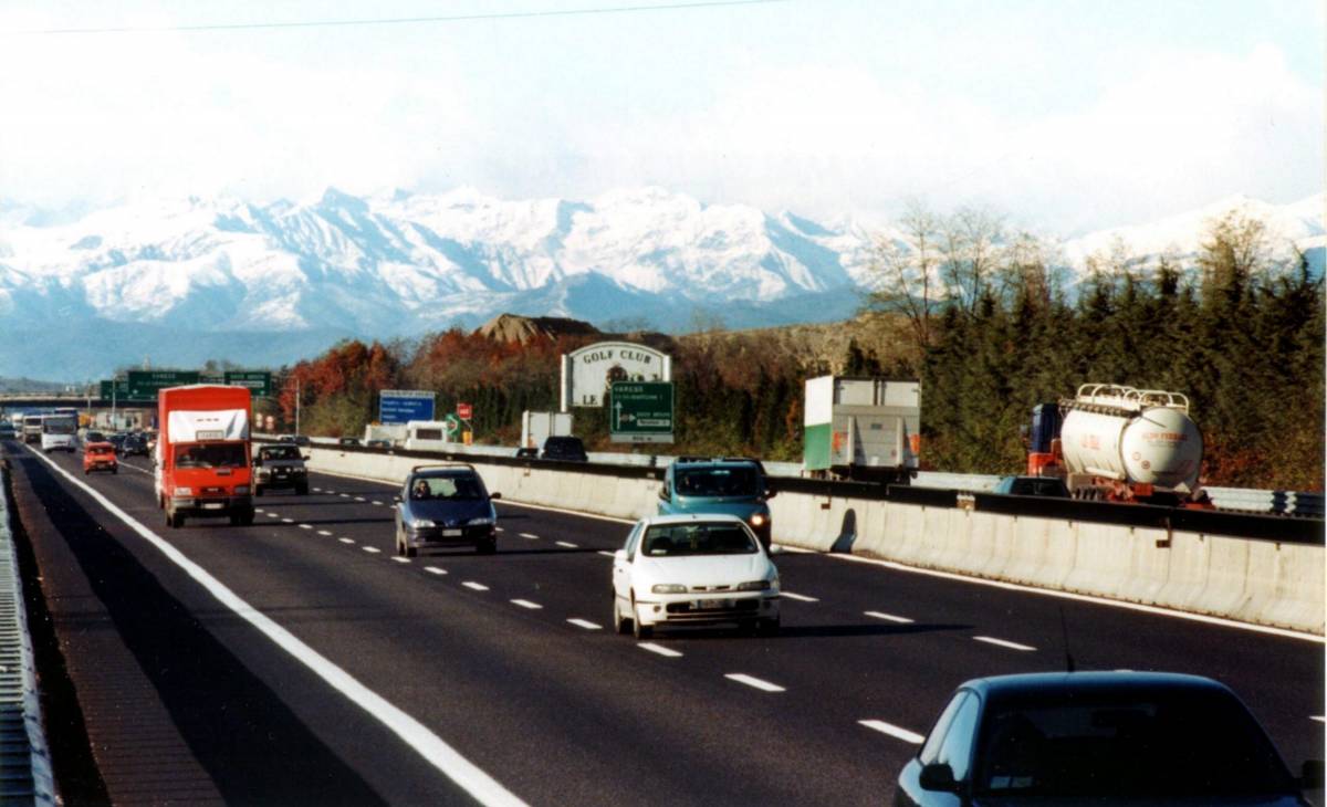 Da Milano a Varese Una storia d'asfalto lunga novant'anni