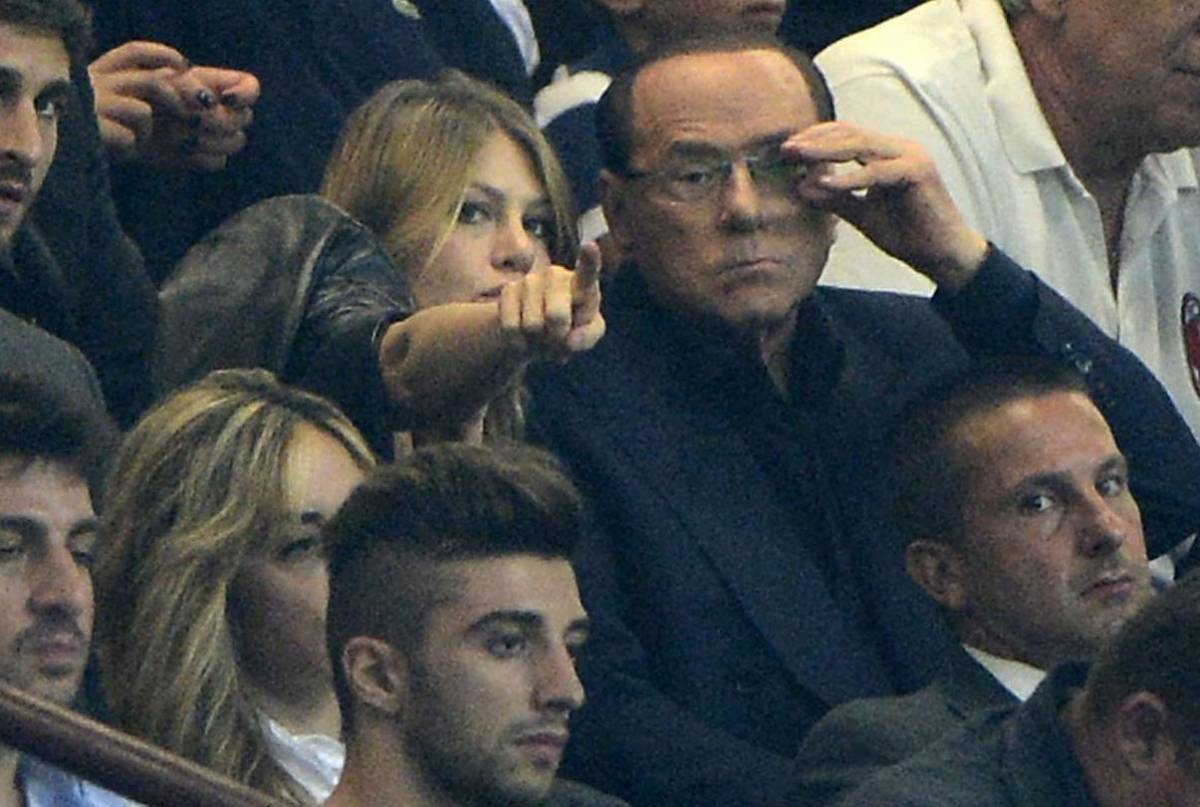 Silvio bacchetta il Milan: "Non fa quel che dico"