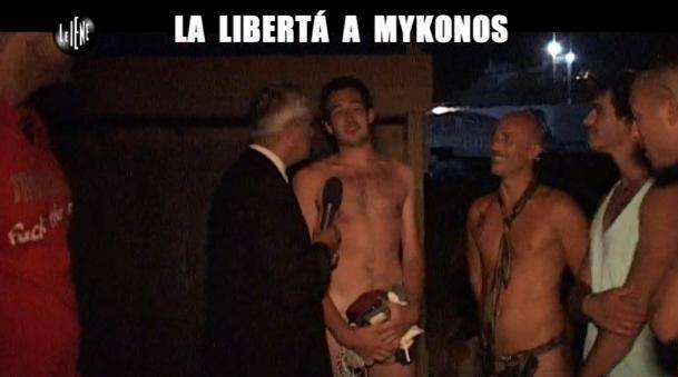 La Mykonos selvaggia: sesso in pubblico orge e tanto alcol