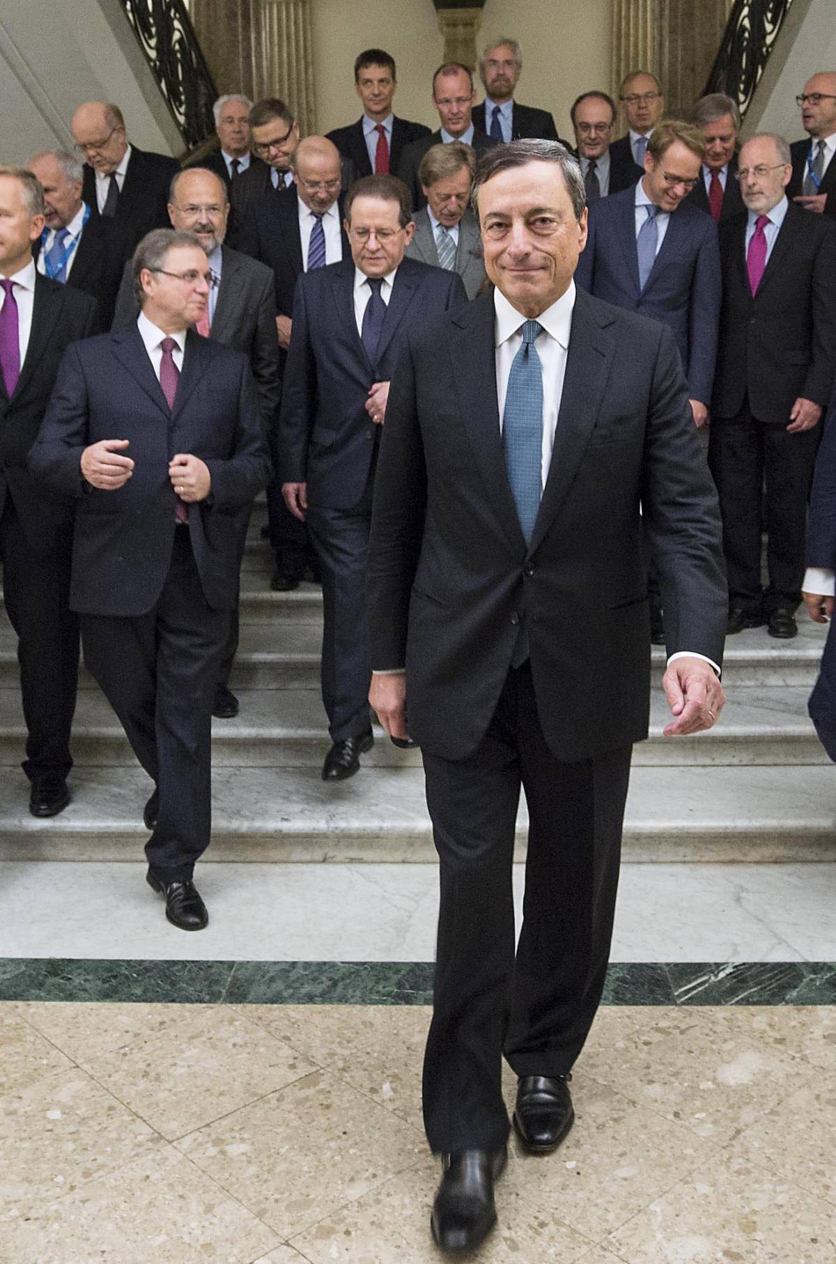 Draghi non usa misure speciali Crollano le Borse in tutta Europa