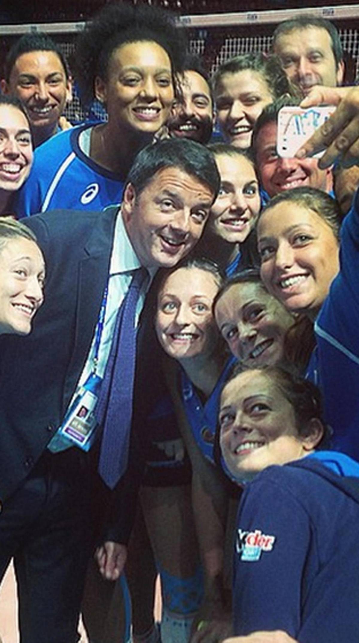 Show con le azzurre della pallavolo E nel pantheon entrano Mila e Shiro