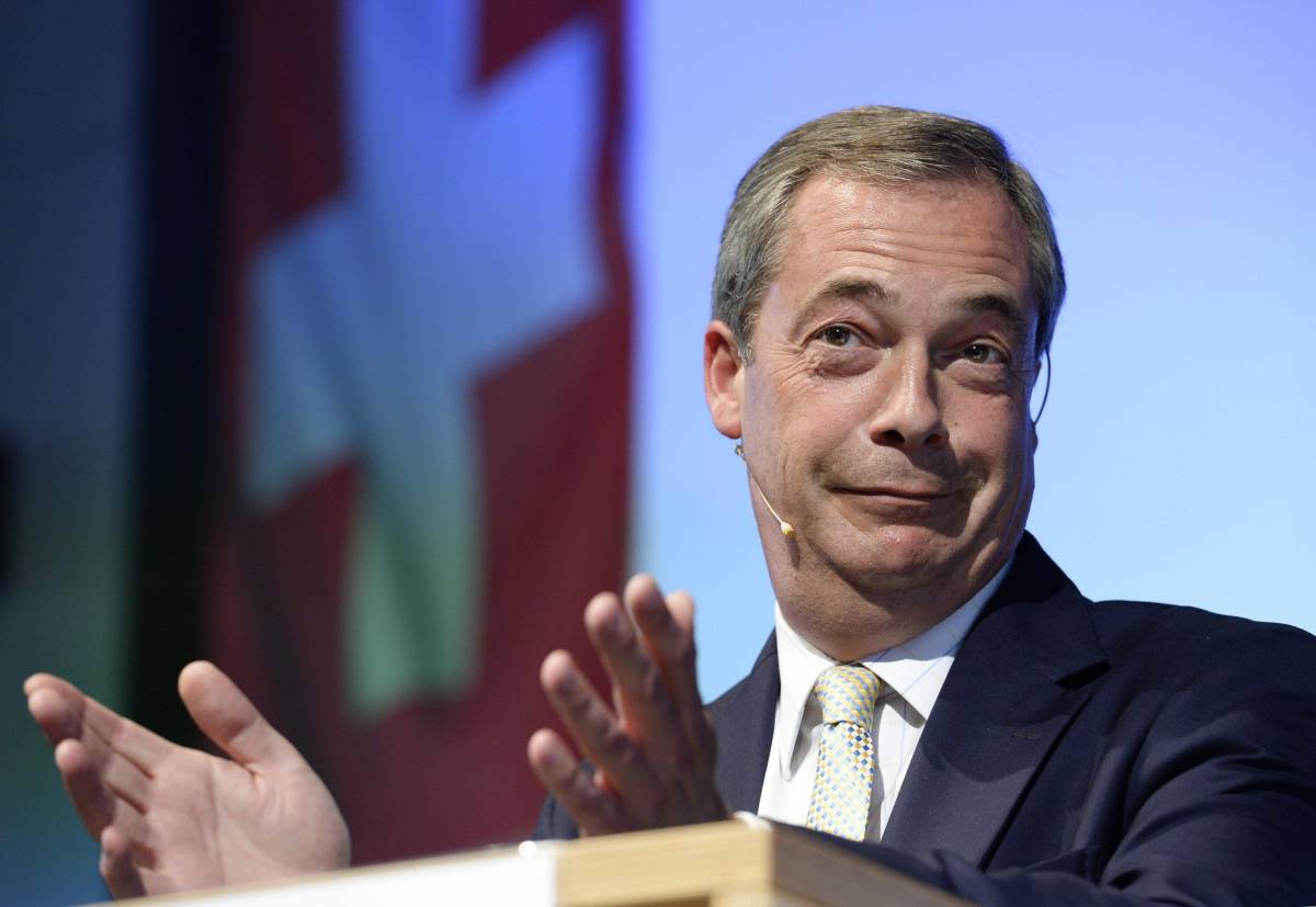 19mila euro al giorno di scorta: follia dell'euroscettico Farage
