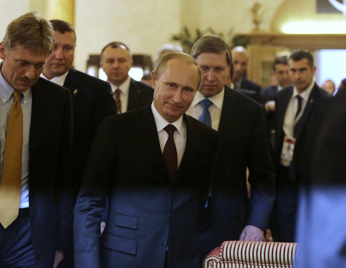 Vladimir Putin in un hotel milanese per una conferenza stampa