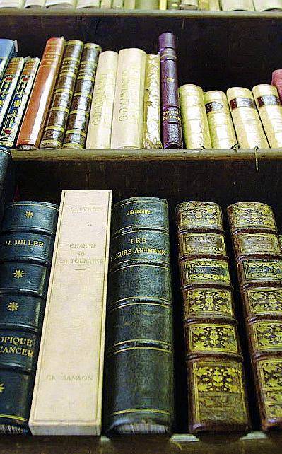 Libri, mobili e vestiti: il «vintage» detta legge