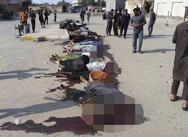 Isis, ostaggi costretti a sfilare per le strade prima dell'esecuzione