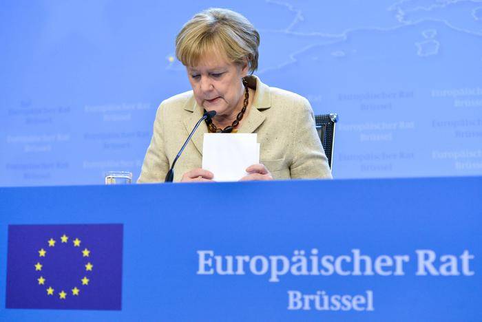 L'invasione della Merkel: in Italia riforme insufficienti