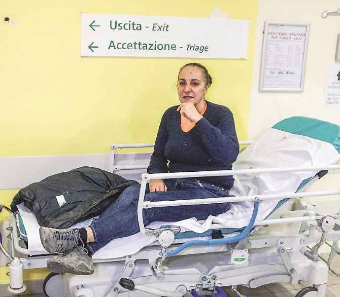 La poliziotta Margherita Buttarelli all'ospedale di Rimini