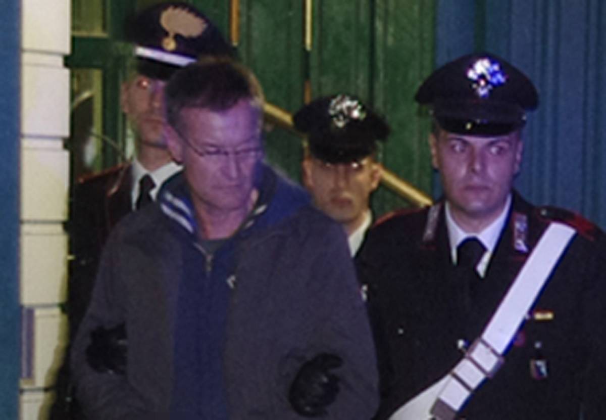 I Carabinieri arrestano Massimo Carminati