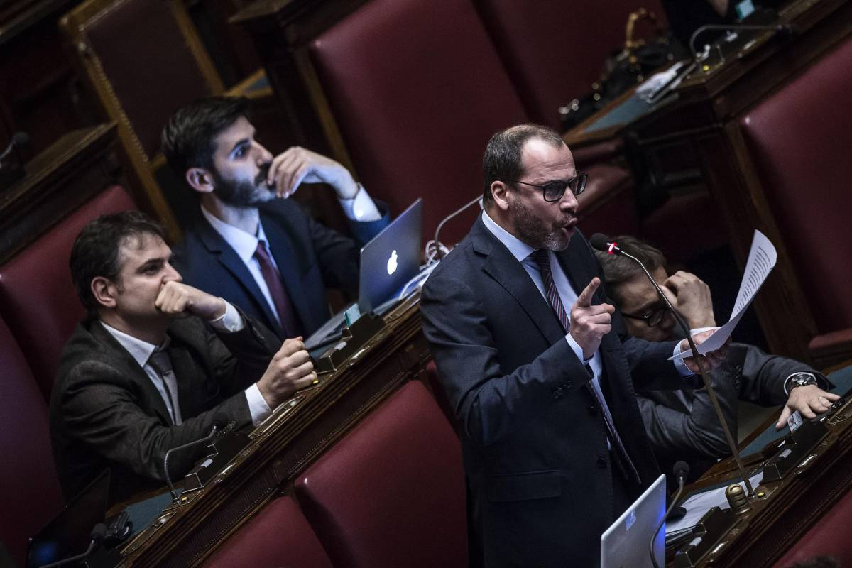 M5S, Currò lascia Grillo per Renzi: "Abbiamo giocato a distruggere"