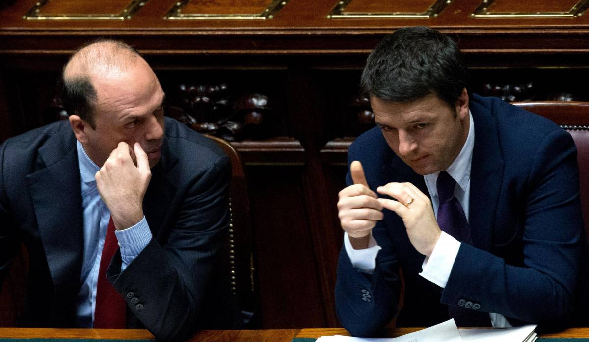 Jobs Act, la maggioranza è divisa ma Renzi zittisce chi lo critica