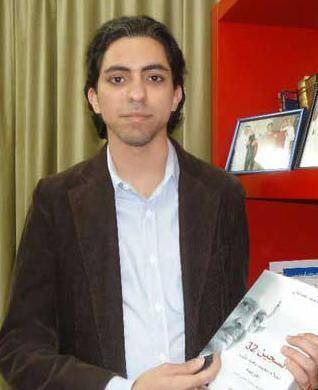 Il blogger Raif Badawi, condannato a 1000 frustate in Arabia Saudita