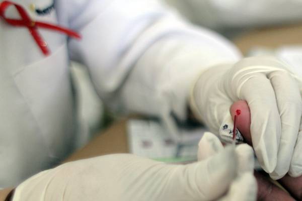 Lo Stato cancella l'emergenza Aids ma un malato su due non sa di esserlo