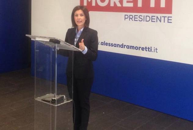 E la Moretti cancella il simbolo del partito dai manifesti in Veneto