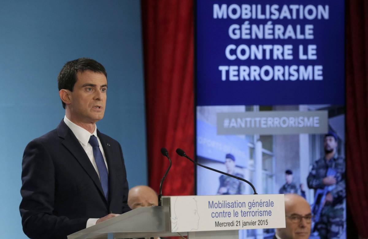 Francia, Valls: "Boom di individui pronti a colpire la Nazione"