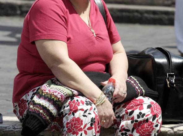 Rifiuta l'intervento gratuito per curarsi dall'obesità: "Così mi tengo la pensione"