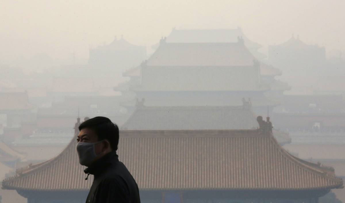In Cina crisi economica e inquinamento record Soffoca la svolta "green"