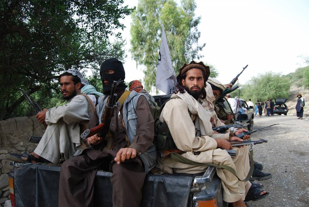 Kabul, attacco talebano.  È strage: 14 vittime "Un morto è italiano"