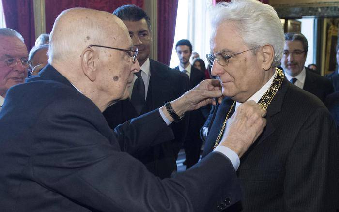 Sondaggio Piepoli: gli italiani si fidano di più di Mattarella che di Napolitano