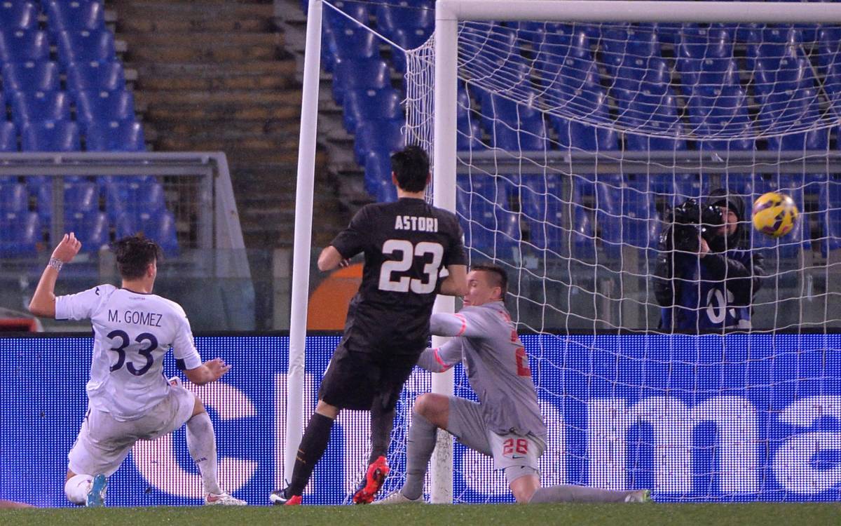 Coppa Italia, Gomez stende la Roma: Fiorentina in semifinale con la Juve