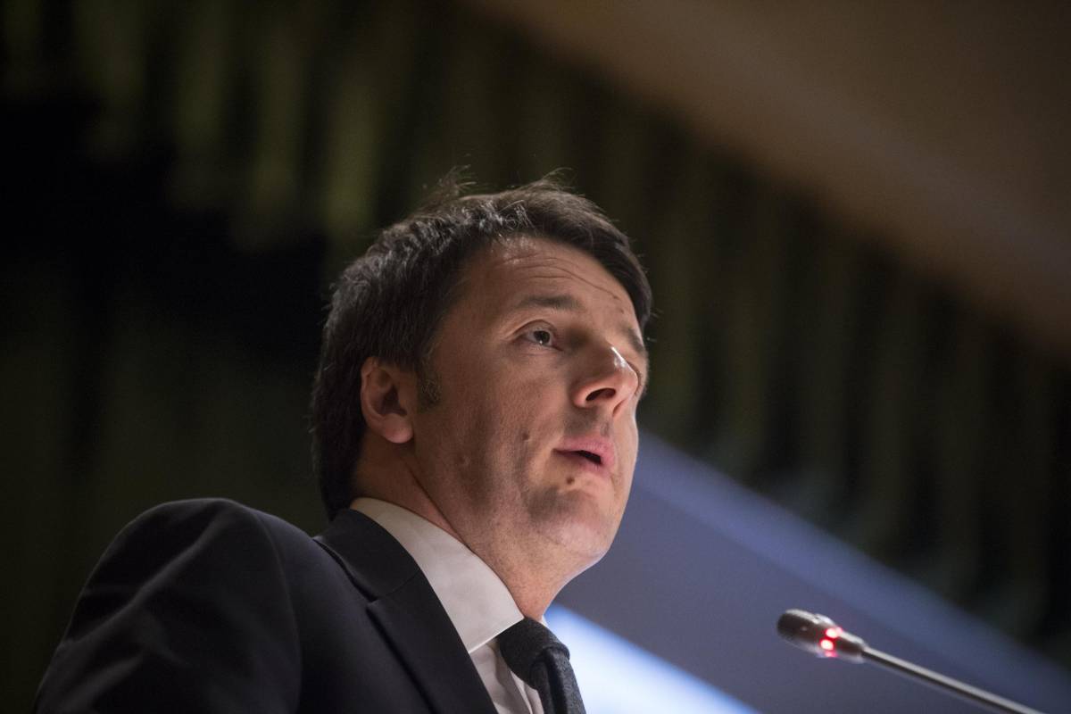 Renzi passa alle minacce: "O si chiude o si va al voto"