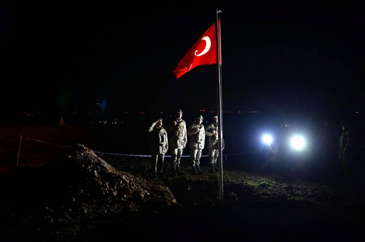 Operazione dei turchi in Siria per "spostare" mausoleo in pericolo