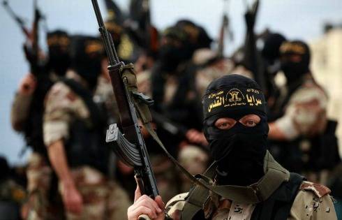 "Colpite l'esercito e create bombe". L'appello dell'Isis ai sostenitori del Califfato in Egitto