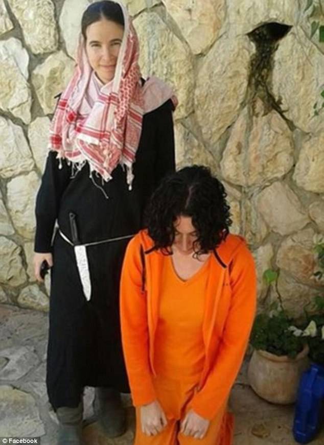 Israele, militante sionista inscena l'esecuzione di Isis: polemica nel mondo ebraico
