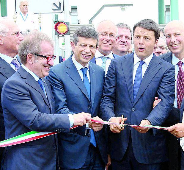 Renzi contro la Lombardia Maroni: «È una ritorsione»