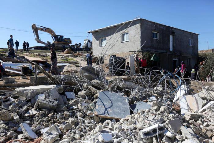 Londra: "I coloni israeliani  distruggono le case palestinesi con la scusa dell'archeologia"