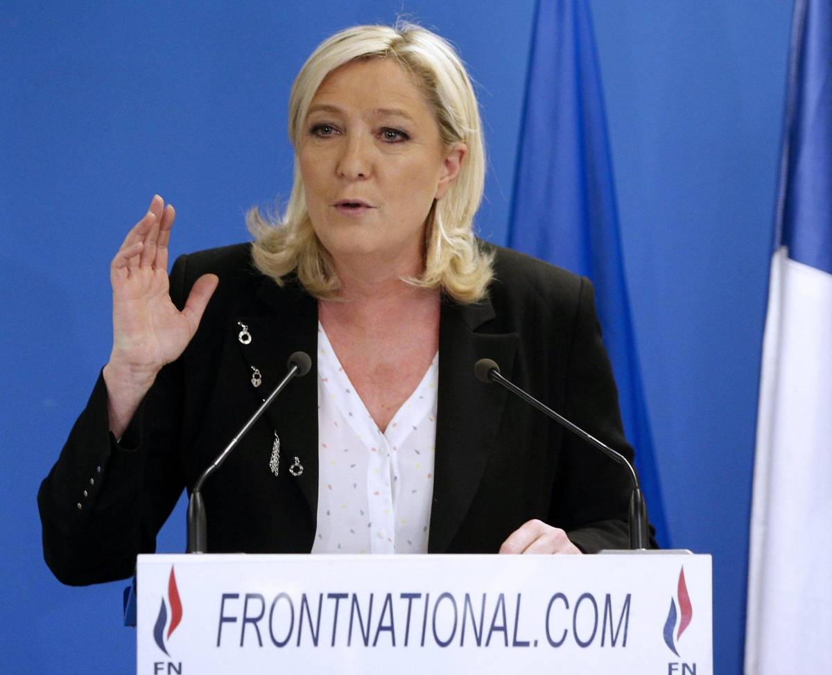 La gauche perde ma festeggia per oscurare il ciclone Le Pen