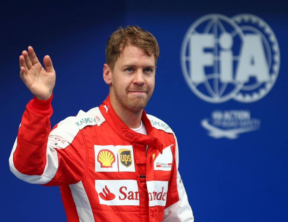 Sebastian Vettel, rabbia dopo l'esplosione del pneumatico
