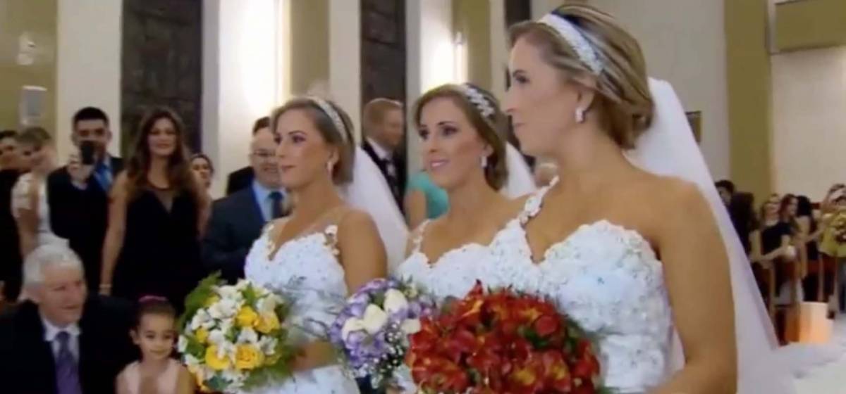 Tre sorelle gemelle si sposano lo stesso giorno: "I mariti non riconoscevano le proprie mogli"
