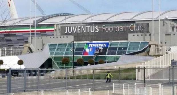 Juventus, cresce il prezzo degli abbonamenti: rincaro del +10,8%
