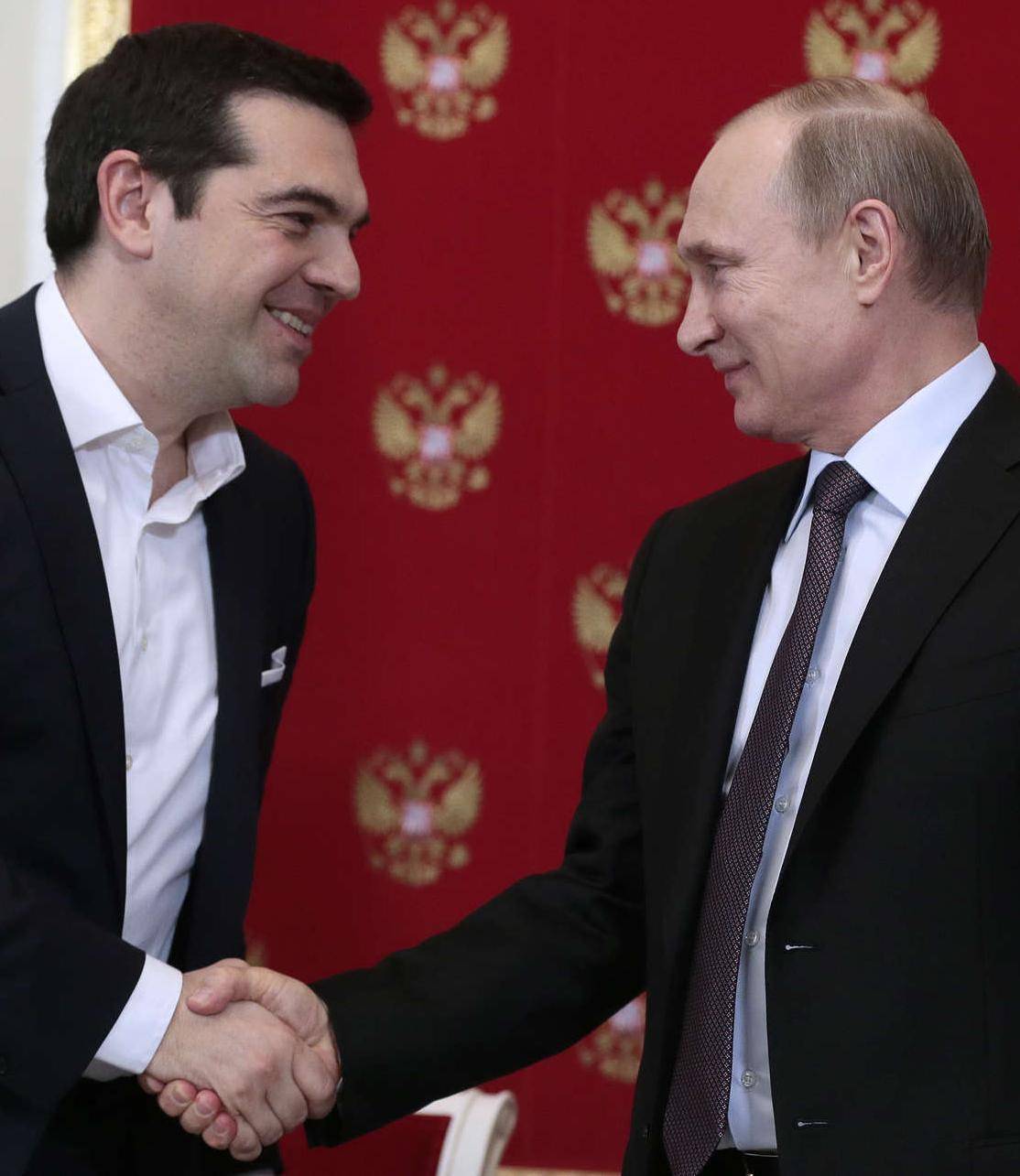 Il nuovo asse europeo di Putin parte da Atene e punta a Praga