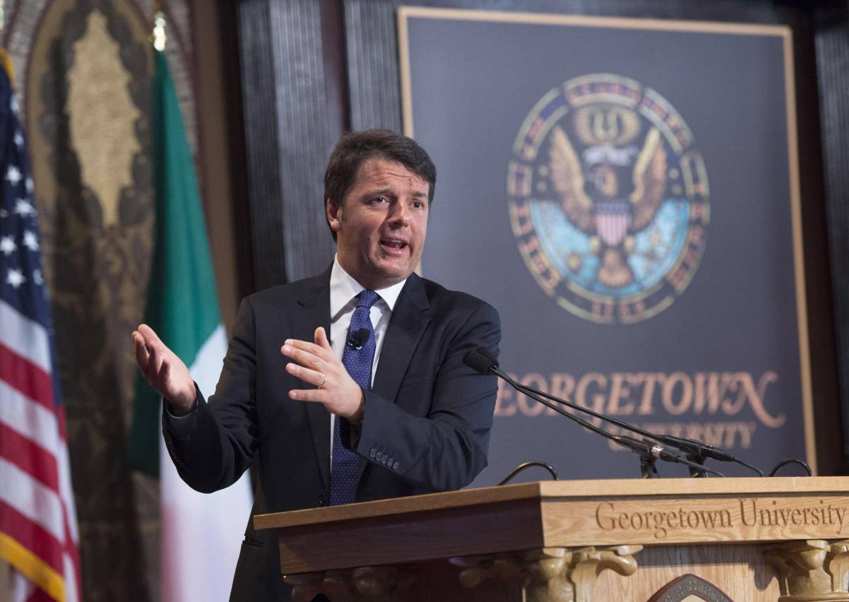 Italicum, Renzi apre alla minoranza: "Il Senato può tornare elettivo"