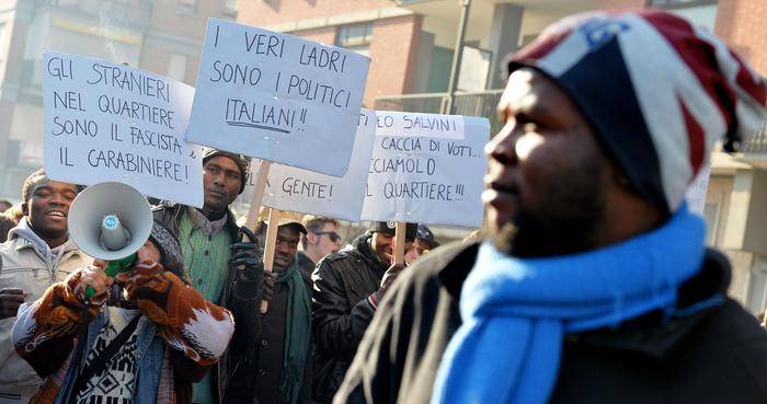 Mantova, il governo manda profughi senza informarne nessuno