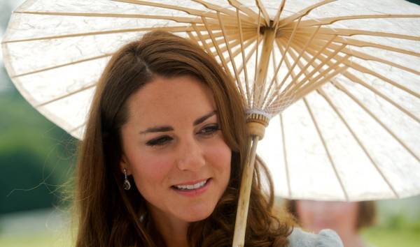 Kate Middleton definita principessa sull'atto di nascita della figlia Charlotte