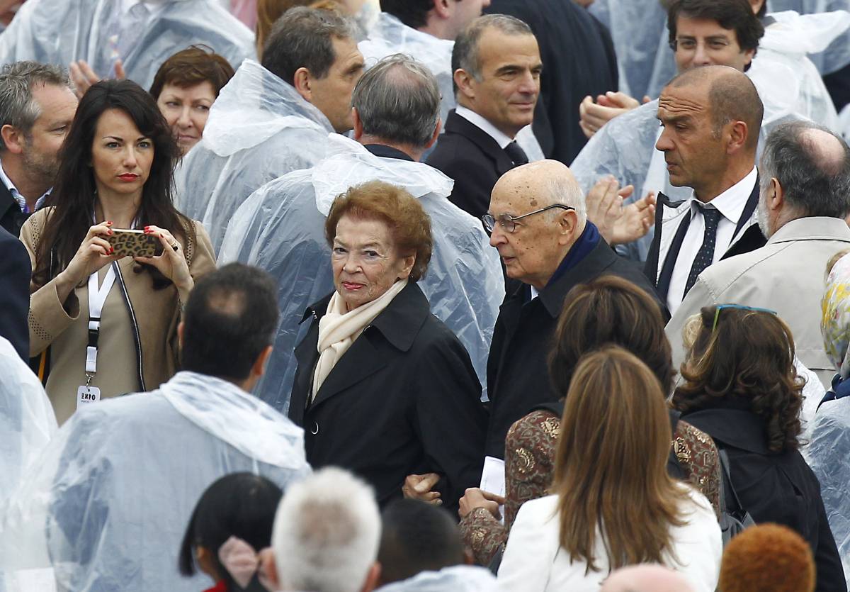 Giorgio Napolitano e la moglie Clio all'inaugurazione dell'Expo