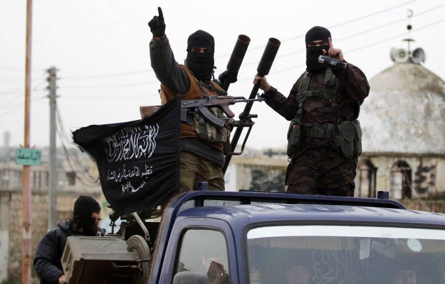 L'Isis vuol fare della Libia il suo hub in Africa. E nonostante i raid è piena di soldi